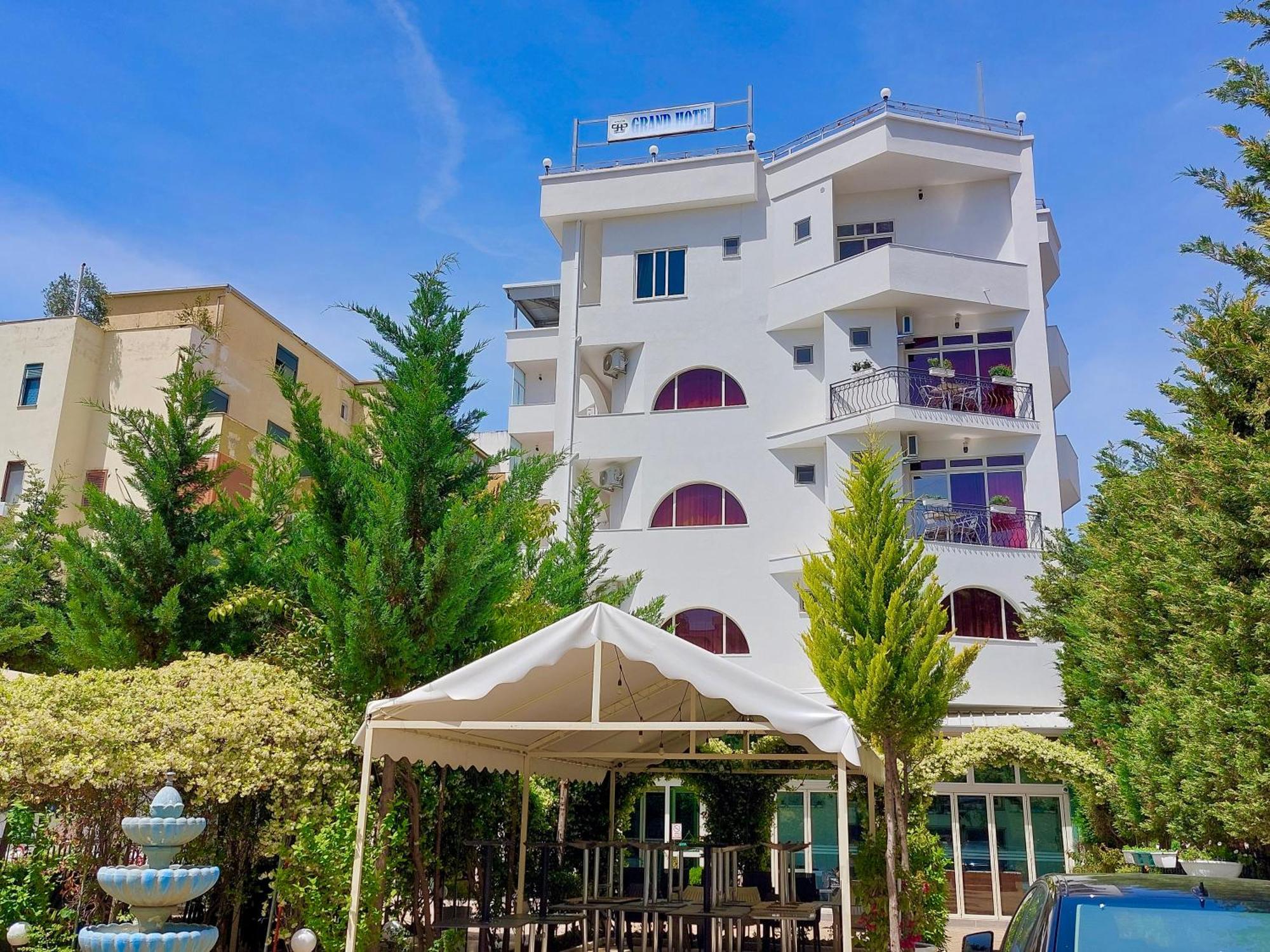 Grand Eae * Durrës